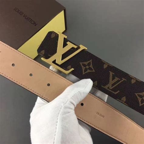 louis vuitton ladies belts|louis vuitton unisex belt.